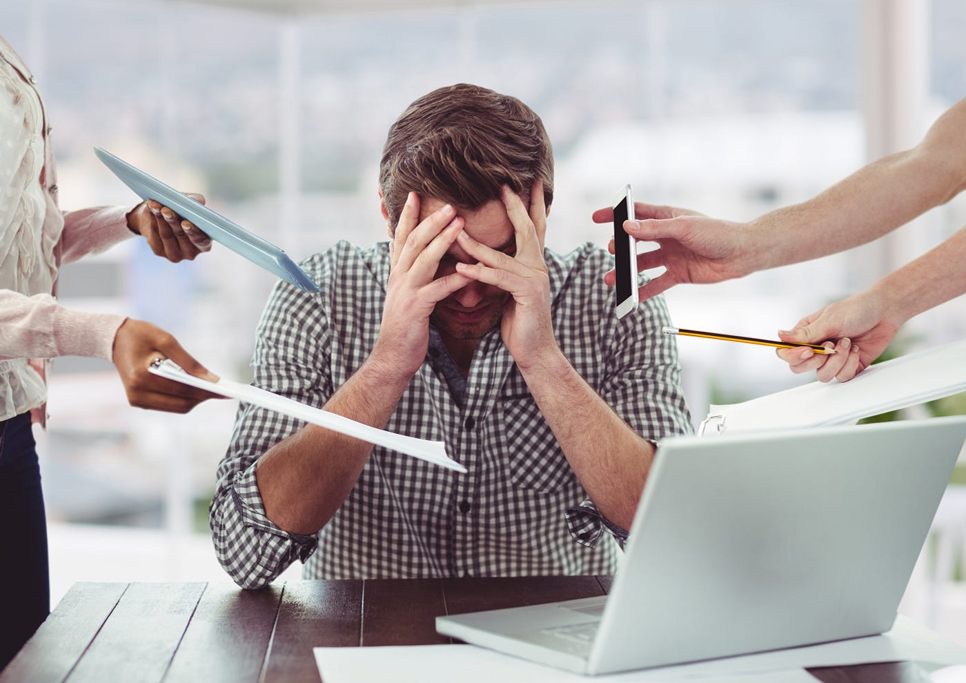 Faster Form Completion for Busy Professionals: How FillApp's AI Boosts Productivity